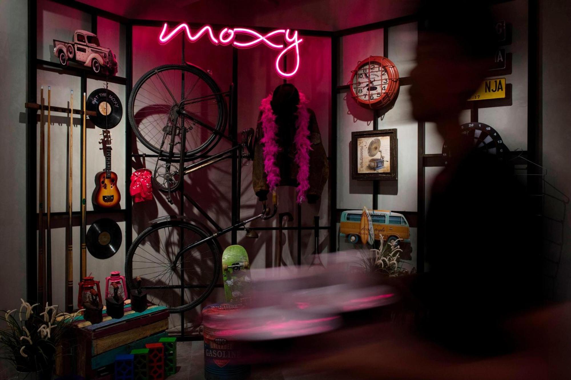 Hotel Moxy Bandung Exterior foto